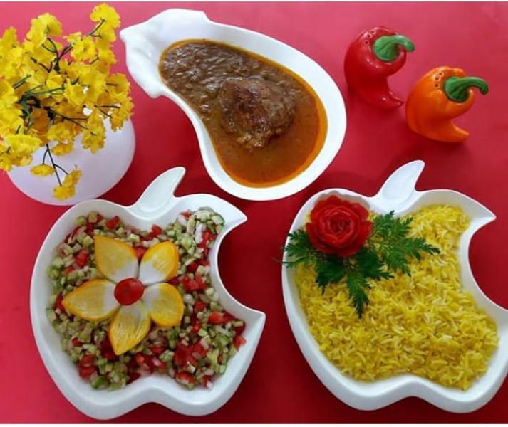 تزیین سالاد شیرازی