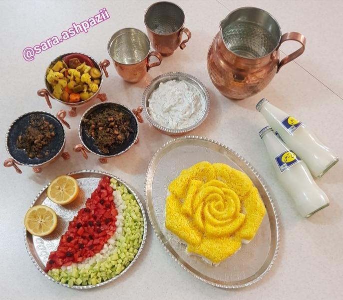 تزیین سالاد شیرازی