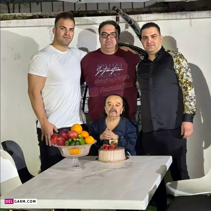 تولد خاص تولد 74 سالگی اسدالله یکتا کنار خانواده قد بلند و رشیدش !