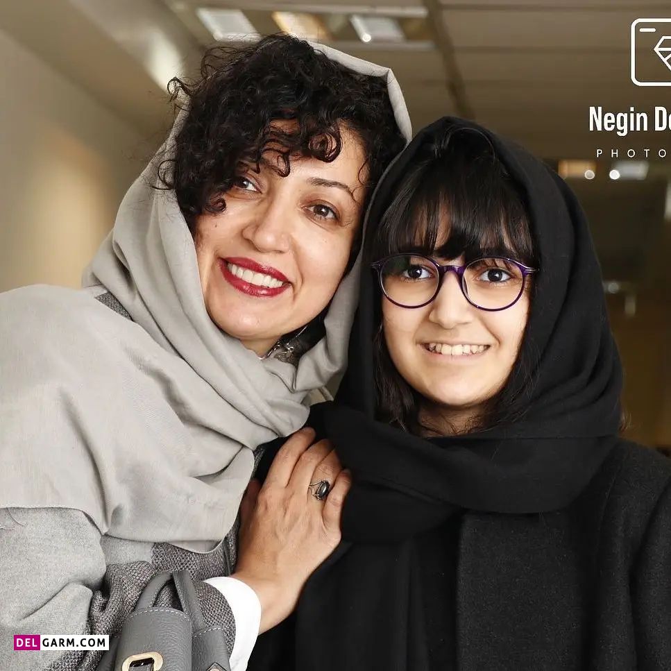 نگار عابدی