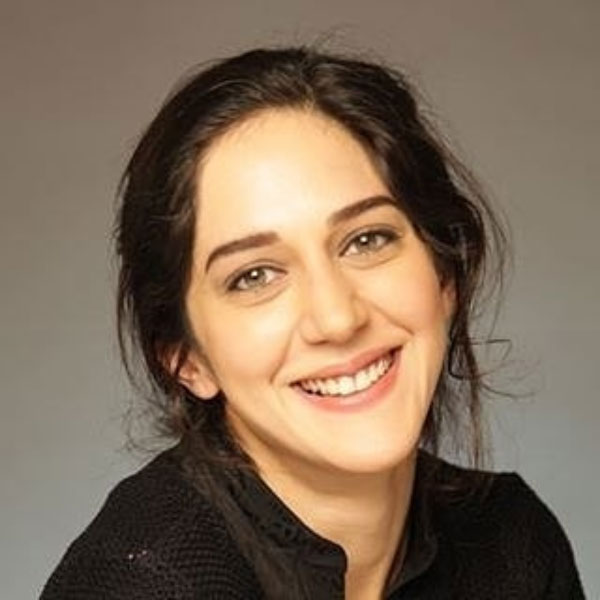 انتقاد شاهین صمدپور از نفیسه روشن و ماجرای زهرا امیر ابراهیمی