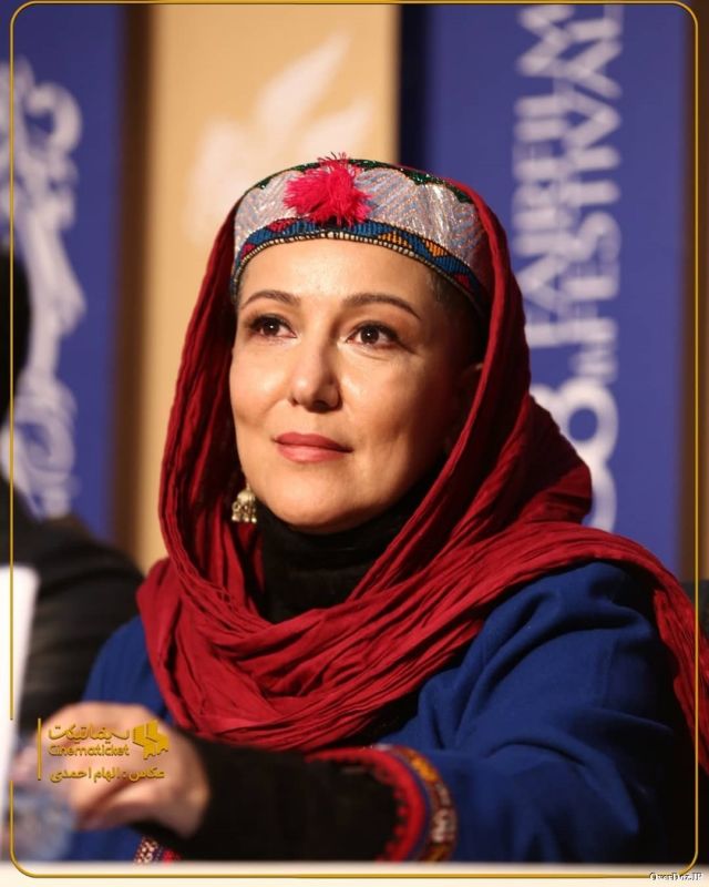 عکسهای پانته آ بهرام در نشست فیلم شنای پروانه