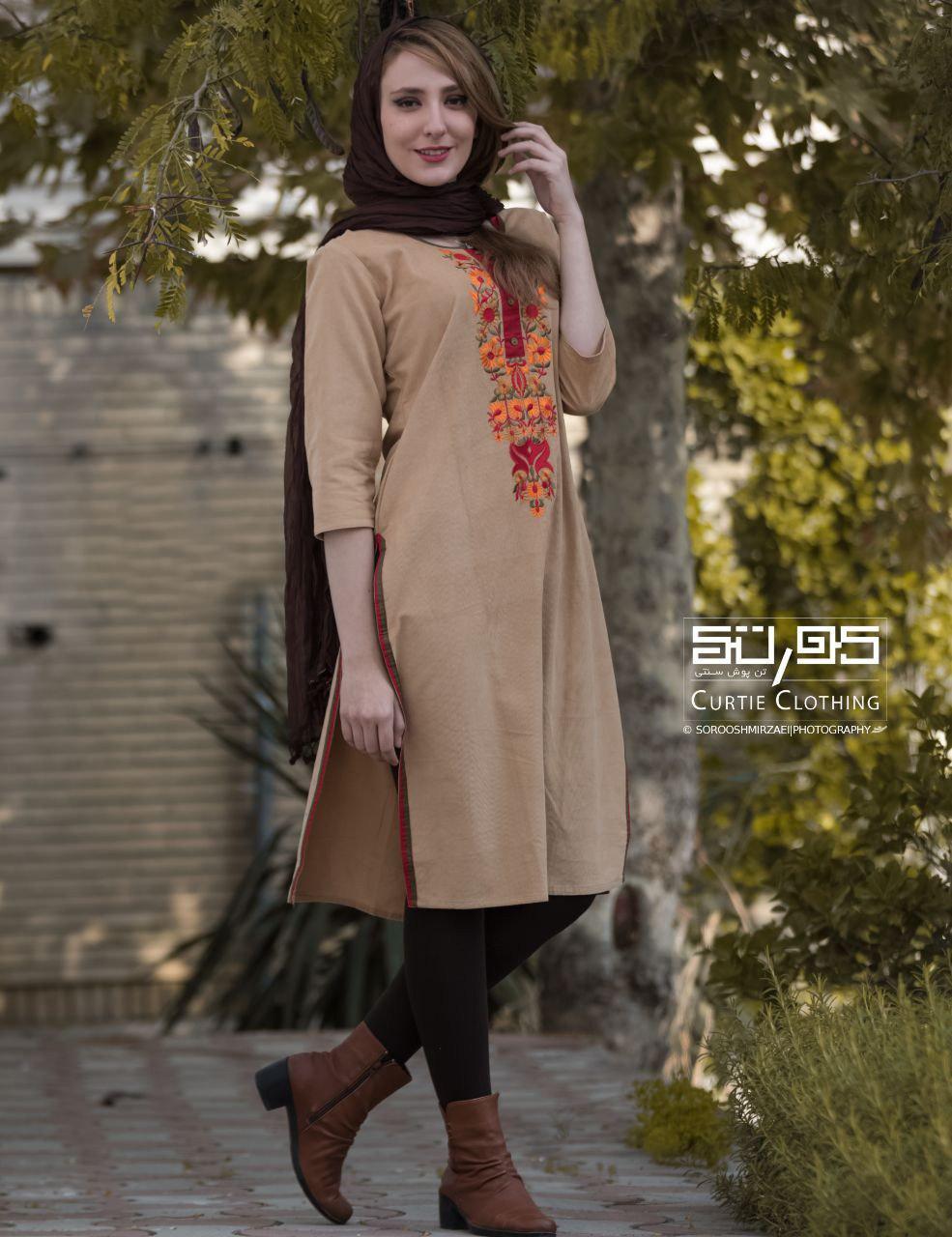 کورتی زنانه
