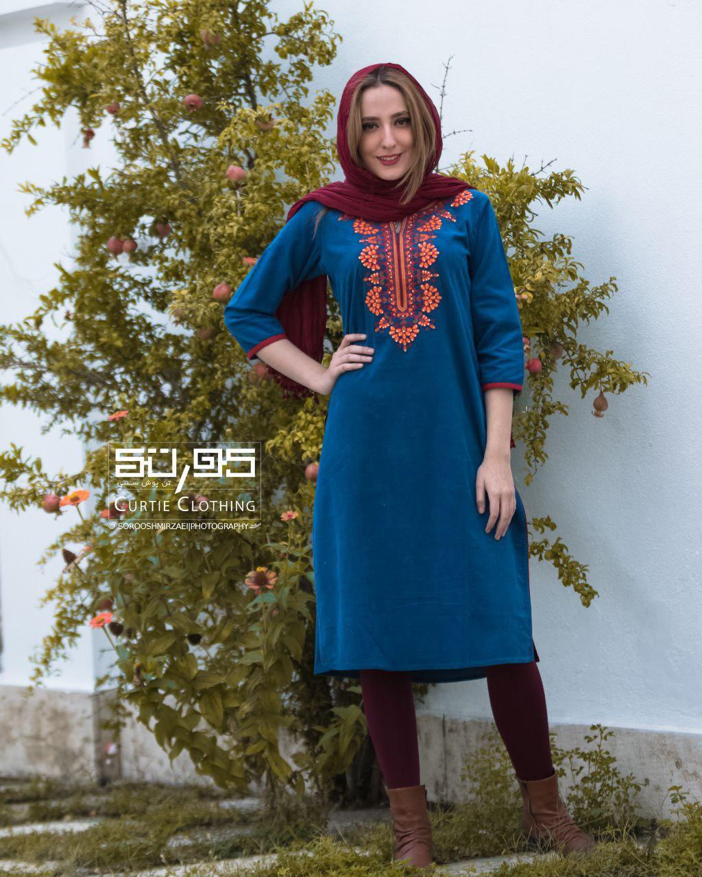 کورتی زنانه