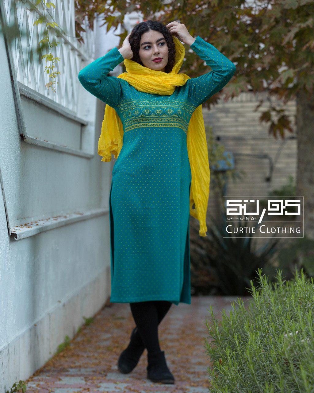 کورتی زنانه