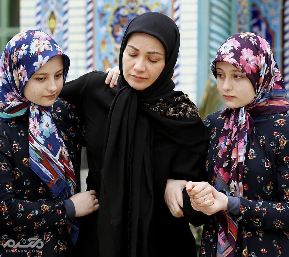 بیوگرافی سارا و نیکا فرقانی اصل بازیگران سریال پایتخت