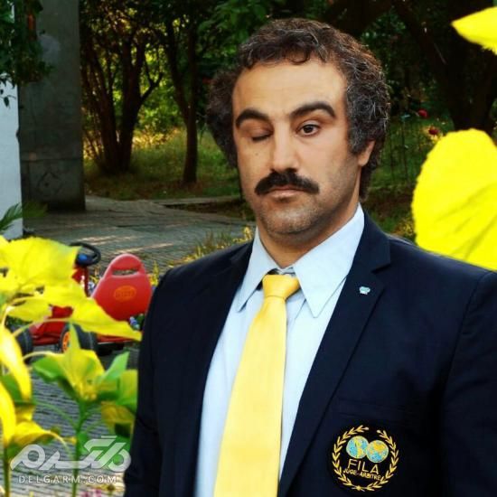عکس محسن تنابنده با پای عمل شده و احمد مهرانفر