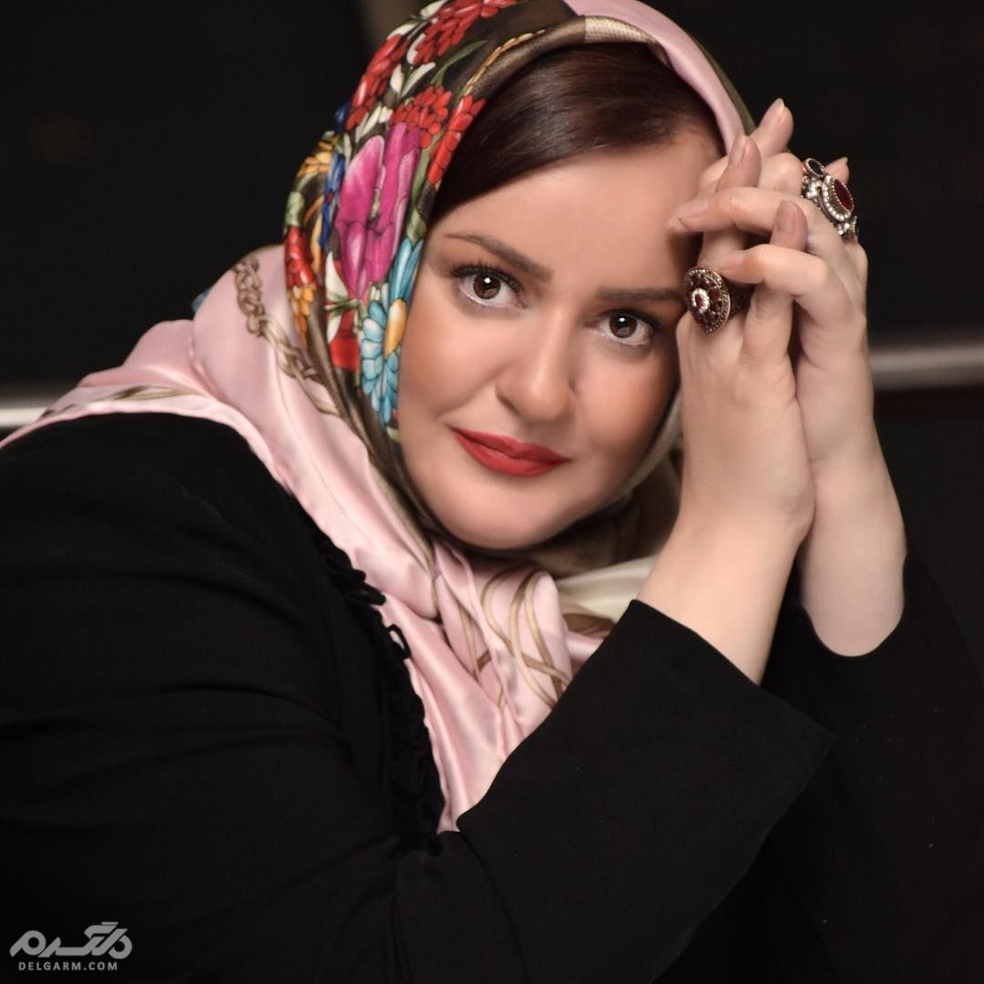 عکس کودکی نعیمه نظام دوست