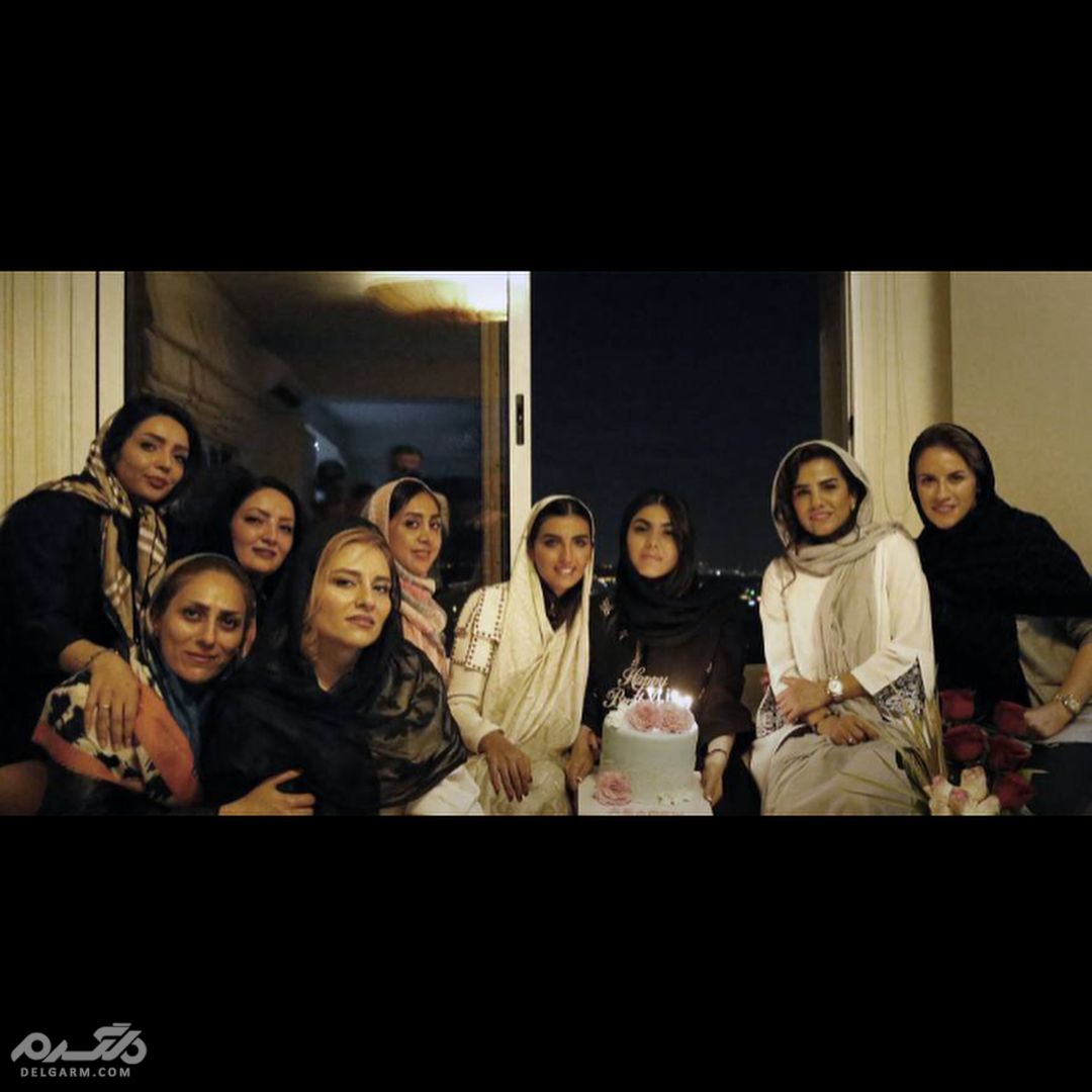 عکس تولد 29 سالگی آزاده زارعی