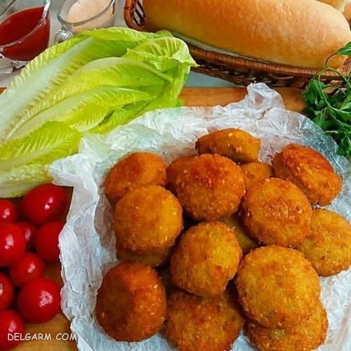 تزیین غذا فلافل