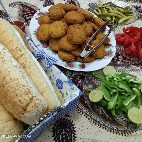 تزیین غذا فلافل