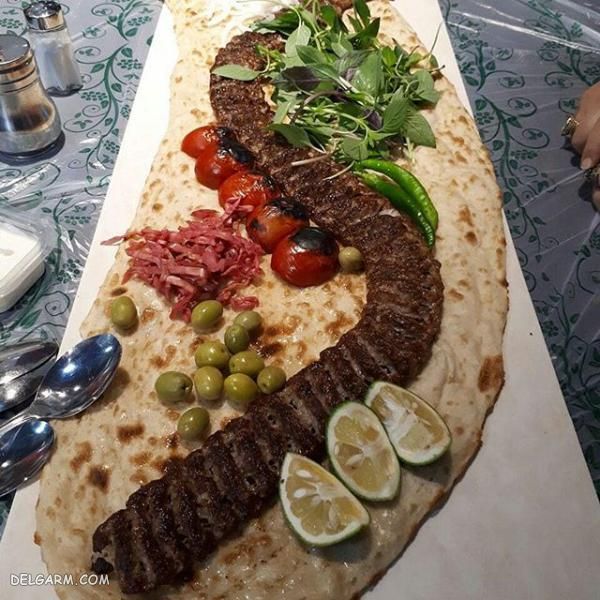 تزیین غذا کباب کوبیده
