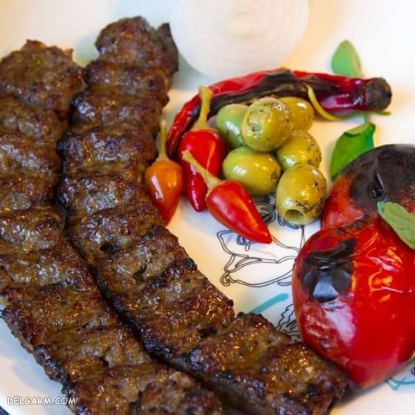 تزیین غذا کباب کوبیده