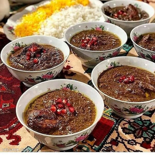 تزیین غذای فسنجون
