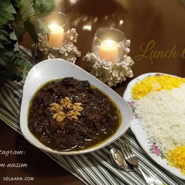 تزیین غذای فسنجون
