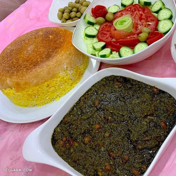تزیین غذای قورمه سبزی