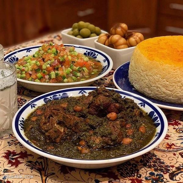 تزیین غذای قورمه سبزی