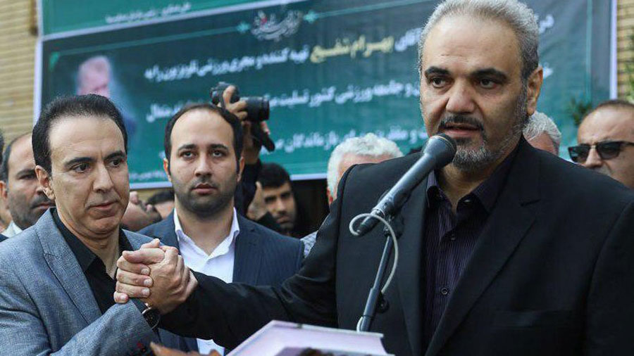 واکنش خیابانی به مهاجرت مزدک میرزایی