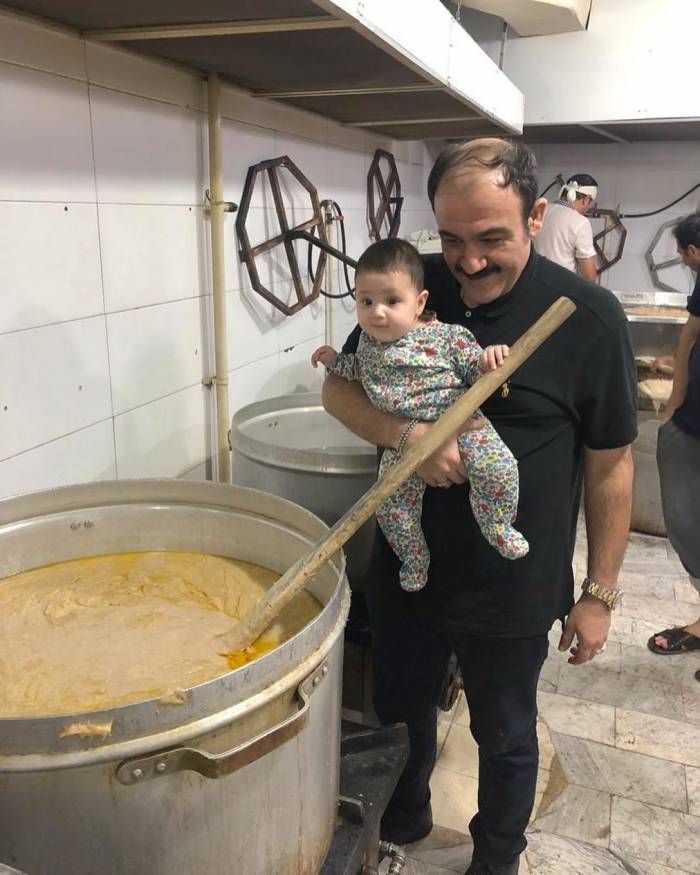 چهره های مشهور و هنرمندان در مراسم محرم امسال + تصاویر
