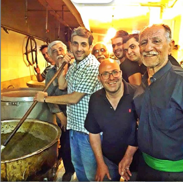 عزاداری هنرمندان و چهره های مشهور در عزاداری + تصاویر