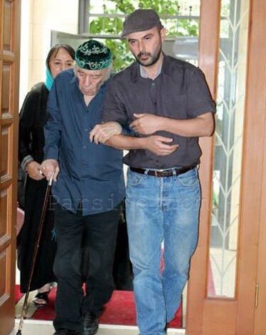 علی مصفا عزادار شد
