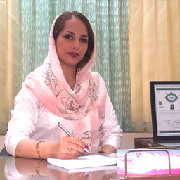 عاطفه سادات حسینی