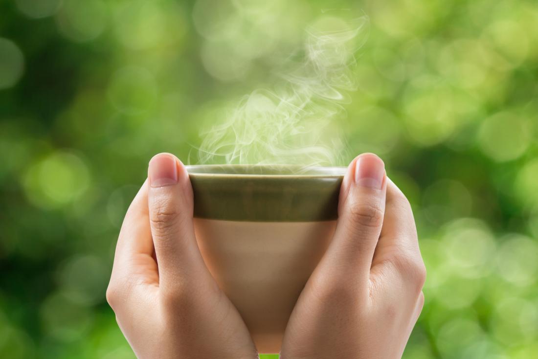 خواص درمانی و دارویی بیدمشک و چای بیدمشک