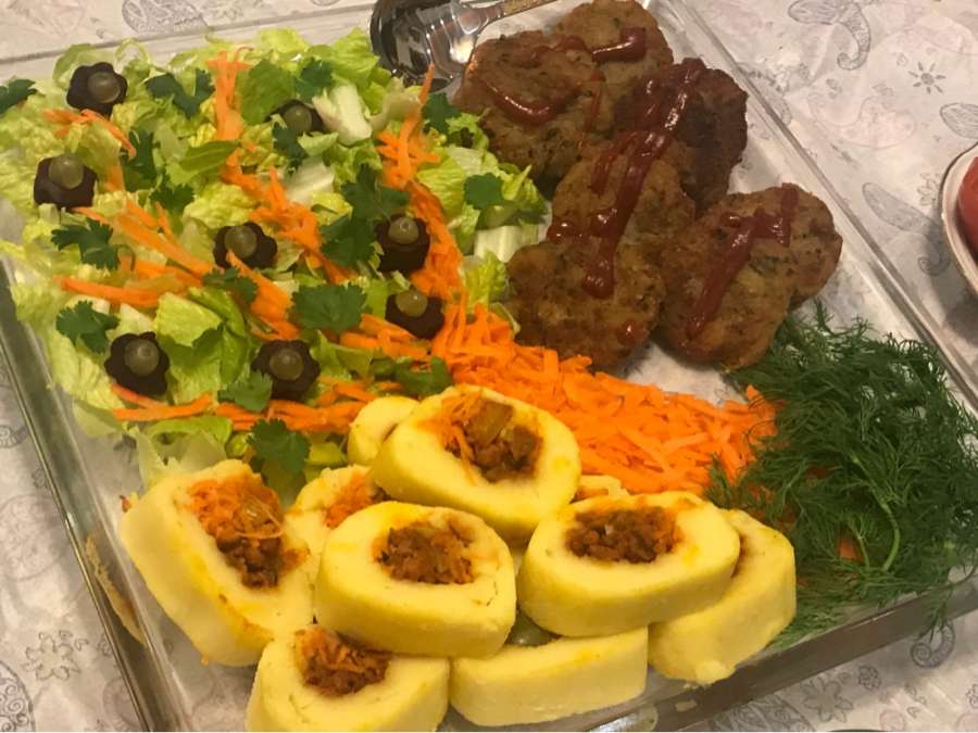 طرز تهیه رولت سیب زمینی خوشمزه