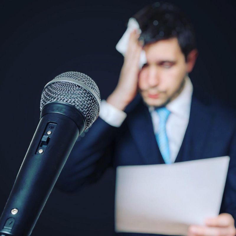 راهکار علمی برای غلبه بر ترس هنگام سخنرانی