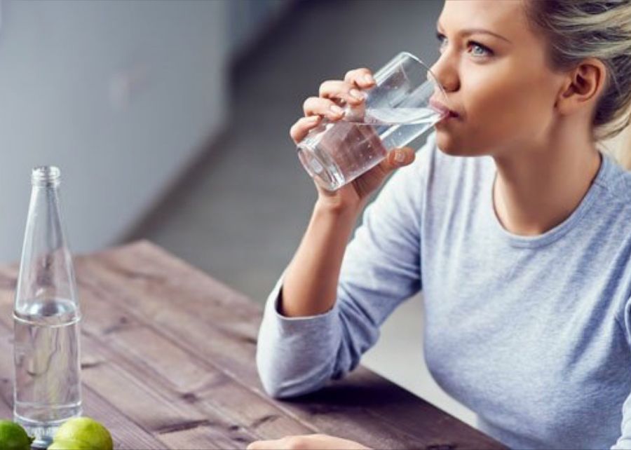 آب هیدروژنه چیست و چه تاثیری بر بدن دارد؟