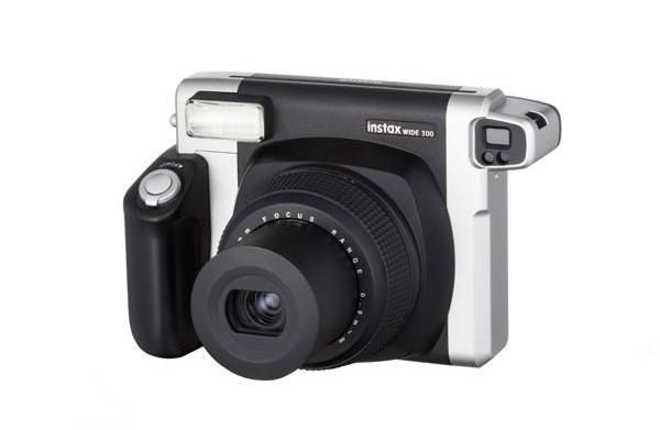 دوربین عکاسی چاپ سریع فوجی فیلم مدل Instax wide 300