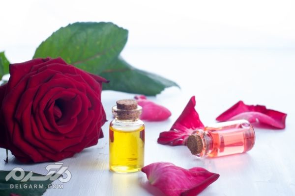 10 خاصیت شگفت انگیز روغن گل رز (گل سرخ)