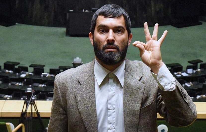خلاصه داستان فیلم سینمایی مارموز + پشت صحنه این فیلم