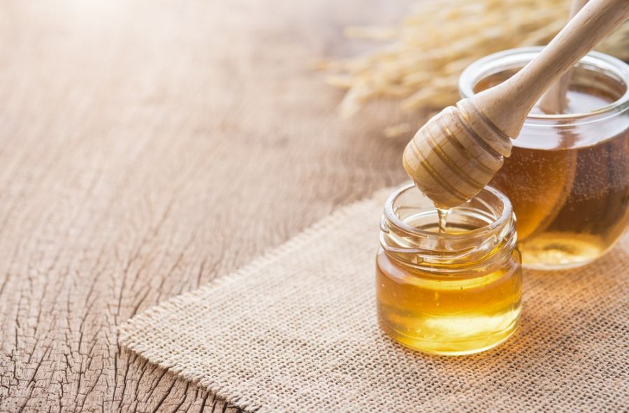 عسل گزانگبین و تمام خواص این عسل گیاهی
