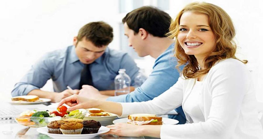 ۱۷ ترفند کاربردی برای لاغری خانم های شاغل