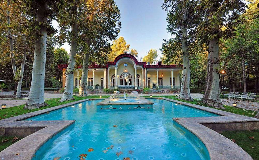 مهمانی مختلط سفارت ایتالیا در تهران خبرساز شد + فیلم