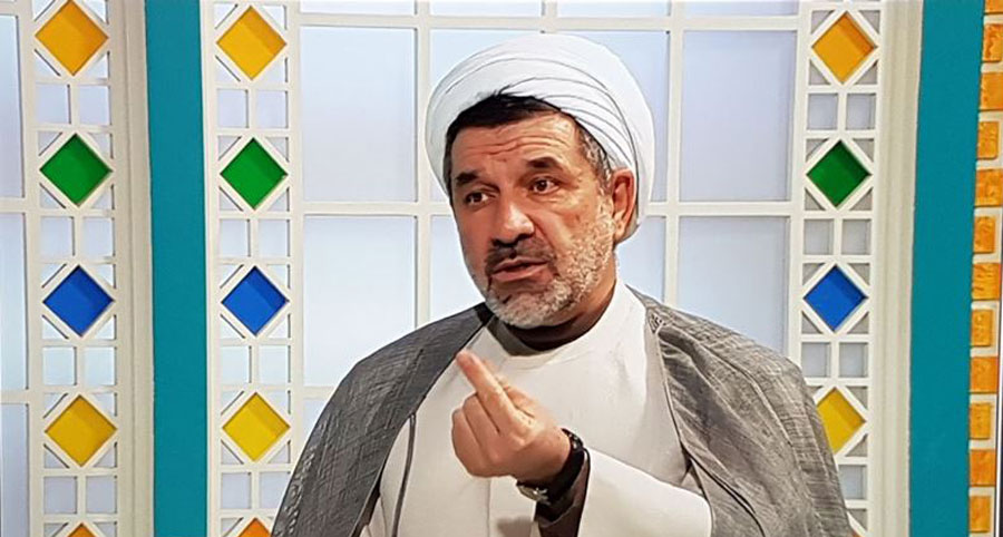 قهر کردن یک روحانی وسط برنامه زنده + فیلم