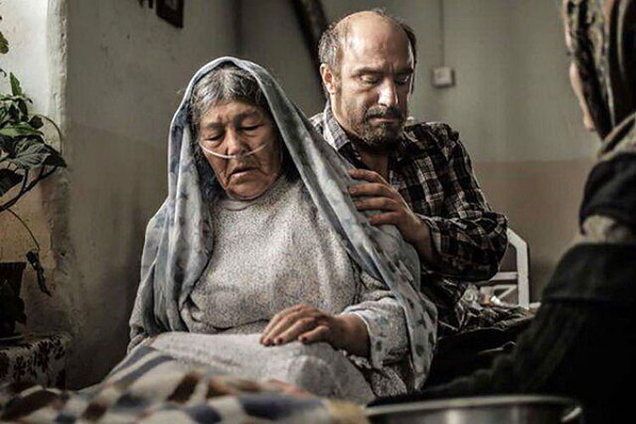 زمان اکران فیلم شکستن همزمان بیست استخوان با بازی محسن تنابنده