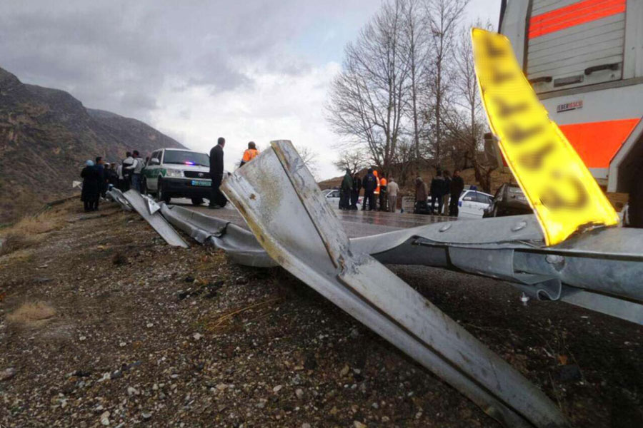 علت حادثه واژگونی اتوبوس بندرعباس