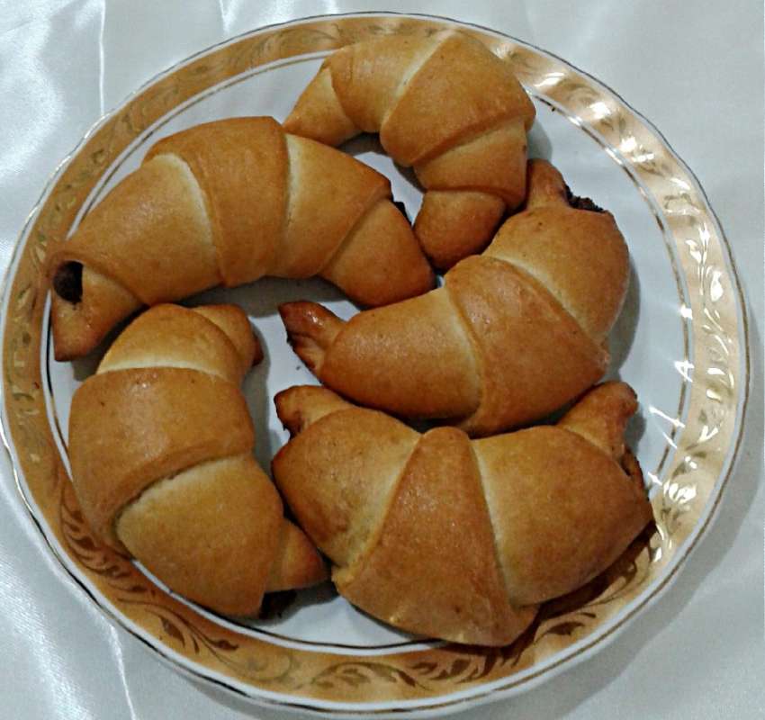 طرز تهیه نان کروسان پنیری