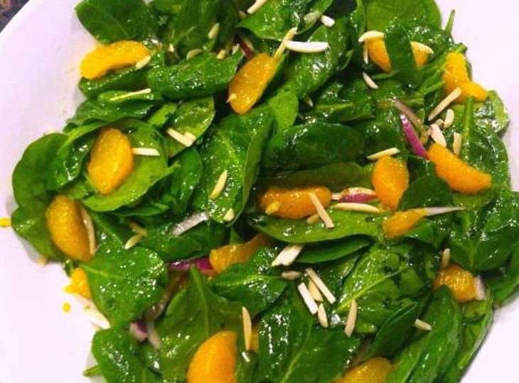 طرز تهیه “سالاد اسفناج با نارنگی”