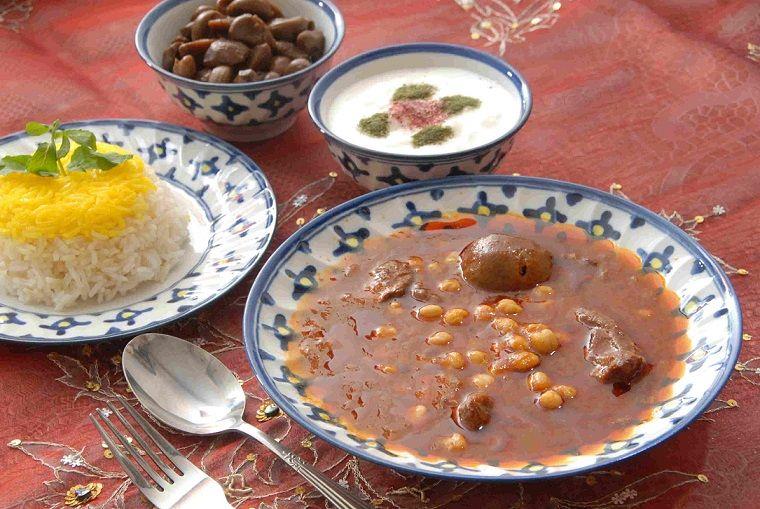 طرز تهیه خـورش نخود آله غذای کاشانی
