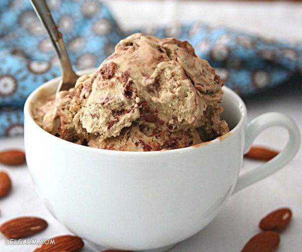 بستنی بادام | آموزش تهیه ۴ مدل بستنی بادام خوشمزه و خانگی + عکس