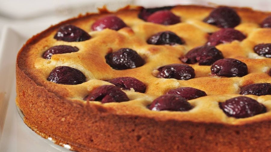 طرز تهیه کیک فوری گیلاس