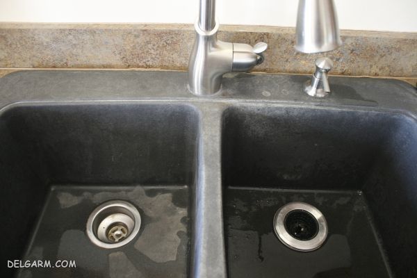 راحت ترین روش برای شستشو و تمیز کردن سینک های مشکی
