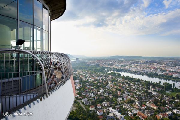  (Donauturm) دوناتورم