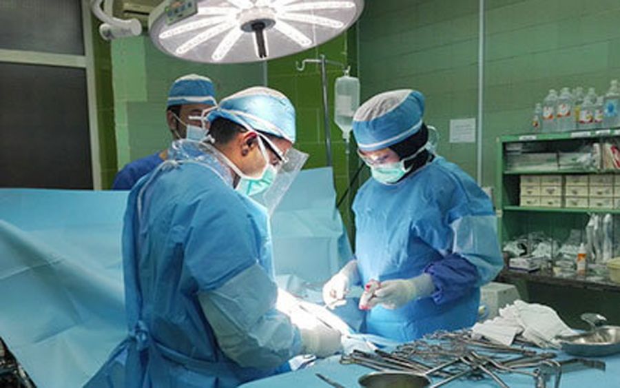 حکم شرعی عمل زیبایی توسط پزشک مرد از دیدگاه اسلام