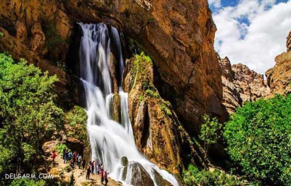 آبشار آب سفید؛ عروس آبشارهای ایران و از جاهای دیدنی خرم آباد
