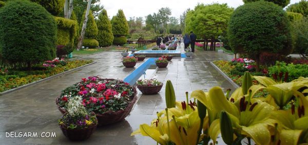 باغ گل ها در اصفهان