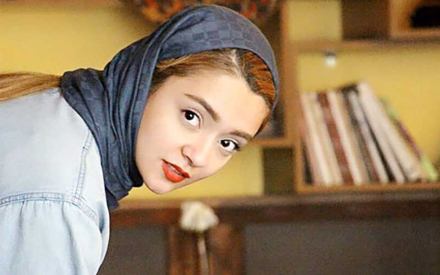 بیوگرافی مهتاب اکبری